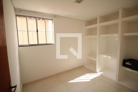 Quarto 2 de casa para alugar com 2 quartos, 80m² em Industrial, Contagem