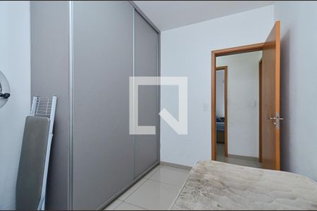 Quarto 1 de apartamento à venda com 3 quartos, 80m² em Ana Lúcia, Belo Horizonte