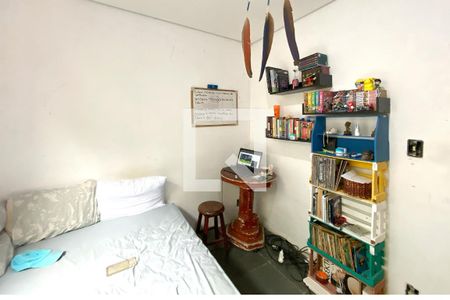 Quarto 1 de casa à venda com 2 quartos, 200m² em Cenáculo, Belo Horizonte