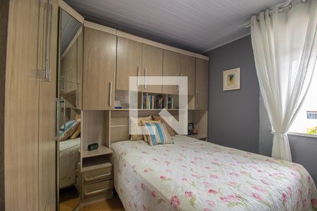 Quarto 1 de apartamento para alugar com 2 quartos, 44m² em Pinheirinho, Curitiba