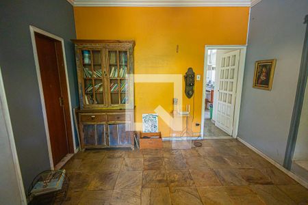 1º ANDAR: sala de casa à venda com 10 quartos, 469m² em Serrano, Belo Horizonte