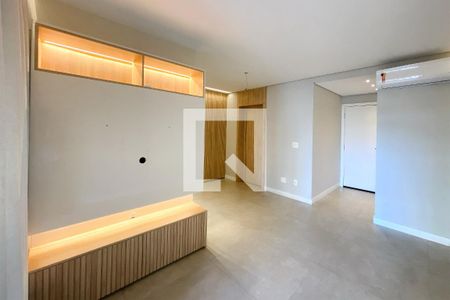 Sala de apartamento para alugar com 2 quartos, 80m² em Santo Antônio, Belo Horizonte