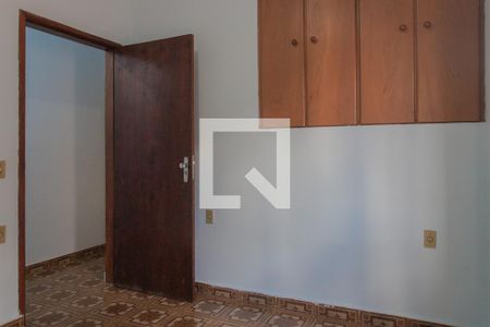 Quarto 2 de casa para alugar com 3 quartos, 150m² em Jardim Araguaia, Mauá