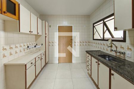 Cozinha de apartamento à venda com 2 quartos, 118m² em Vila Paraiso, Campinas