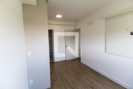 Suíte de apartamento para alugar com 2 quartos, 74m² em Alphaville Empresarial, Barueri
