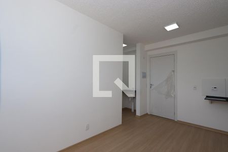 Sala de apartamento para alugar com 2 quartos, 35m² em Cidade São Mateus, São Paulo