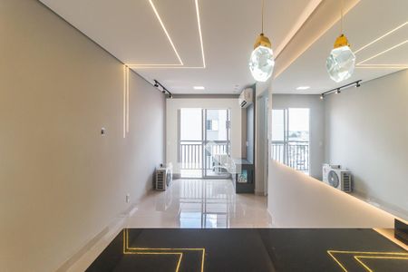 Sala de apartamento para alugar com 2 quartos, 55m² em Vila Santa Maria, Poá