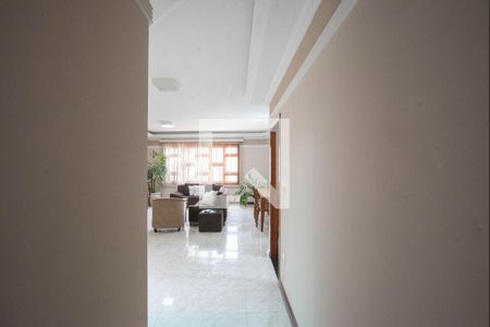 Corredor de casa à venda com 3 quartos, 214m² em Jardim Campos Elíseos, Campinas
