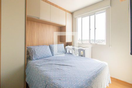 Quarto 2 de apartamento para alugar com 2 quartos, 48m² em Uberaba, Curitiba