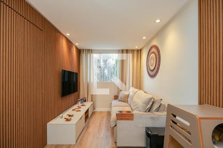 Sala de apartamento para alugar com 3 quartos, 55m² em Jardim Leonor, São Paulo