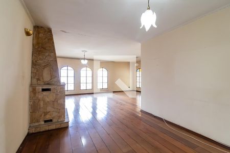 Sala de casa à venda com 3 quartos, 500m² em Tremembé, São Paulo