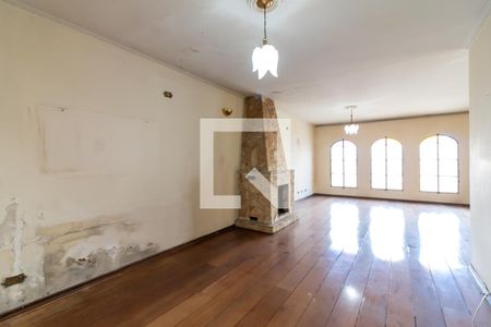 Sala de casa à venda com 3 quartos, 500m² em Tremembé, São Paulo