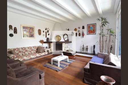 Sala de casa à venda com 4 quartos, 468m² em Real Parque, São Paulo