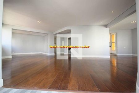 Apartamento à venda com 3 quartos, 244m² em Moema, São Paulo