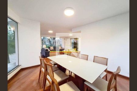 Apartamento à venda com 3 quartos, 200m² em Campo Belo, São Paulo