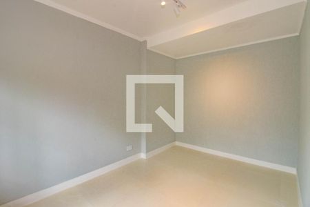 Quarto de apartamento para alugar com 1 quarto, 52m² em Jardim Itu, Porto Alegre