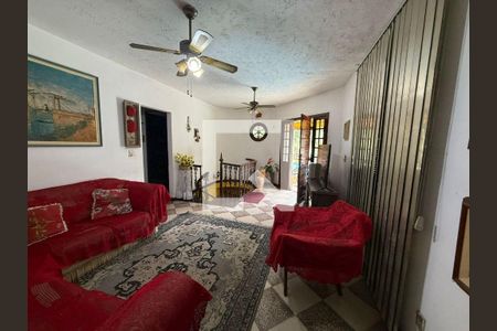 Casa à venda com 3 quartos, 271m² em Sapê, Niterói