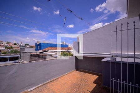 Varanda  de casa à venda com 2 quartos, 70m² em Vila das Merces, São Paulo