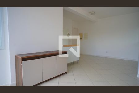 Sala  de apartamento para alugar com 3 quartos, 76m² em Cristal, Porto Alegre
