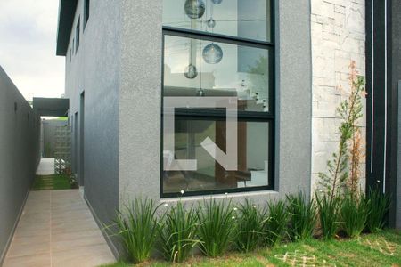 Casa à venda com 3 quartos, 153m² em Villas do Jaguarí, Santana de Parnaíba