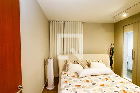 Quarto 1 - Suíte de casa à venda com 3 quartos, 360m² em Salgado Filho, Belo Horizonte