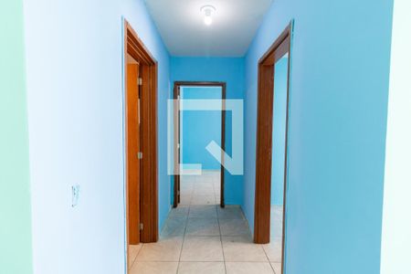 Corredor de apartamento para alugar com 2 quartos, 68m² em Chapéu do Sol, Porto Alegre