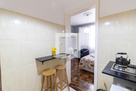 Cozinha de kitnet/studio à venda com 1 quarto, 23m² em Cidade Baixa, Porto Alegre