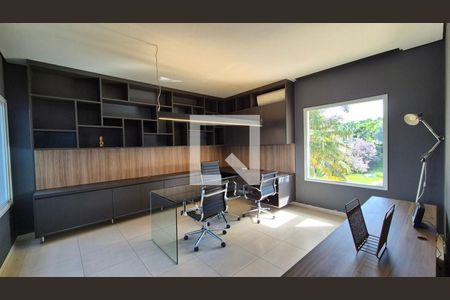 Escritório  de casa de condomínio para alugar com 4 quartos, 389m² em Swiss Park, Campinas