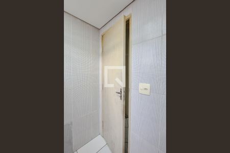 Banheiro Social de apartamento à venda com 2 quartos, 30m² em Suísso, São Bernardo do Campo