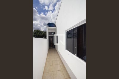 Varanda de casa à venda com 6 quartos, 410m² em Colonial, Contagem