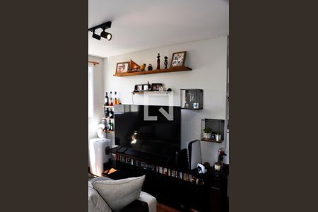 Detalhe - Sala e Sala de Jantar de apartamento para alugar com 2 quartos, 44m² em Jardim Iris, São Paulo