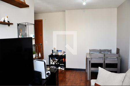Detalhe - Sala e Sala de Jantar de apartamento para alugar com 2 quartos, 44m² em Jardim Iris, São Paulo