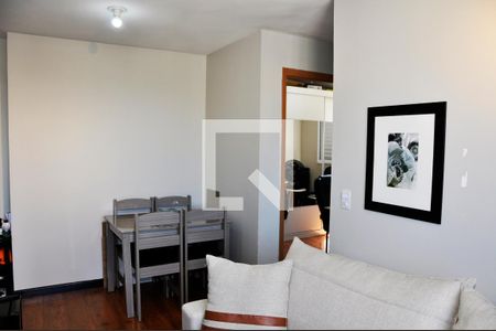 Detalhe - Sala e Sala de Jantar de apartamento para alugar com 2 quartos, 44m² em Jardim Iris, São Paulo