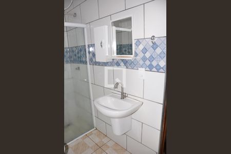 Detalhe - Banheiro Social de casa para alugar com 1 quarto, 60m² em Jardim Vivan, São Paulo