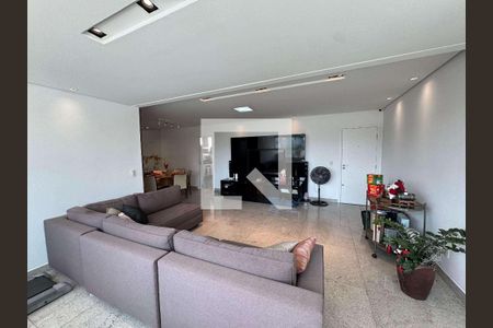 Apartamento à venda com 4 quartos, 149m² em União, Belo Horizonte