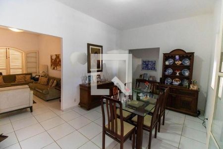 Casa à venda com 6 quartos, 720m² em São Francisco, Niterói