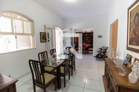 Casa à venda com 6 quartos, 720m² em São Francisco, Niterói