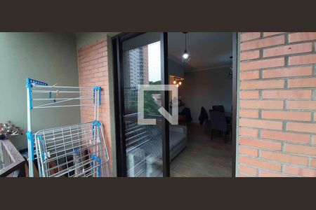 Apartamento para alugar com 2 quartos, 61m² em Quitaúna, Osasco