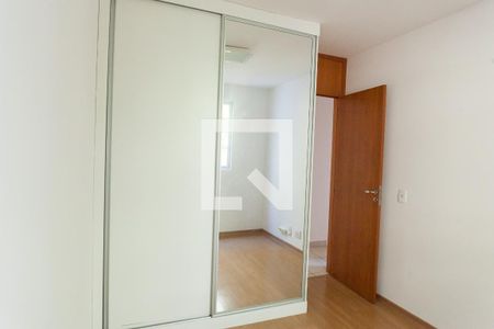 quarto 1 de apartamento para alugar com 3 quartos, 120m² em Buritis, Belo Horizonte