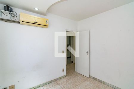 Quarto 1 de apartamento para alugar com 2 quartos, 60m² em Jardim Montanhês, Belo Horizonte