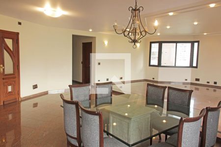 Sala de apartamento para alugar com 7 quartos, 400m² em Embaré, Santos