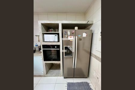 Casa de Condomínio para alugar com 3 quartos, 215m² em Recreio dos Bandeirantes, Rio de Janeiro