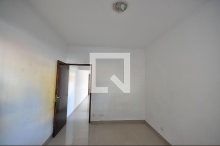 Quarto 2 de casa para alugar com 2 quartos, 100m² em Vila Constança, São Paulo