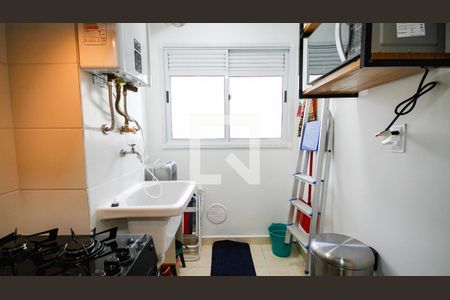 Área de Serviço de apartamento para alugar com 2 quartos, 58m² em Guilhermina, Praia Grande