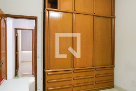 Quarto 1 de apartamento para alugar com 2 quartos, 75m² em Méier, Rio de Janeiro
