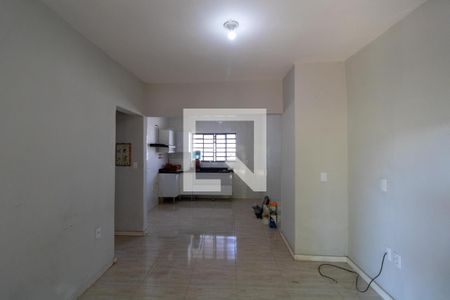 Sala de casa à venda com 3 quartos, 188m² em Jardim Santa Lúcia, Campinas