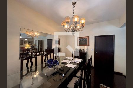 Sala de apartamento à venda com 2 quartos, 150m² em Copacabana, Rio de Janeiro