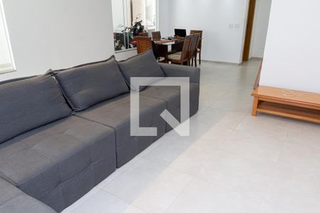 Sala de casa de condomínio para alugar com 3 quartos, 180m² em Campo Grande, Rio de Janeiro