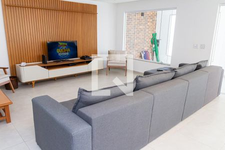 Sala de casa de condomínio para alugar com 3 quartos, 180m² em Campo Grande, Rio de Janeiro