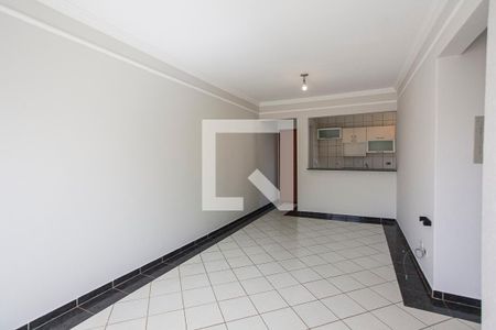 Sala de apartamento para alugar com 2 quartos, 84m² em Saraiva, Uberlândia